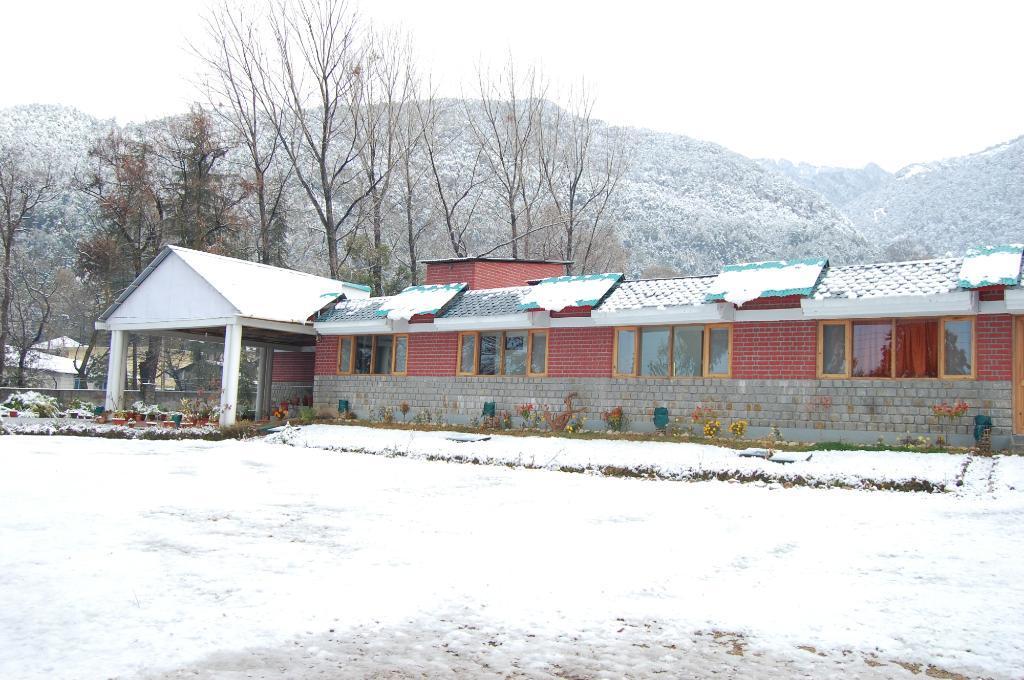 Tatva Bir Tents And Hotel Kangar Bagian luar foto
