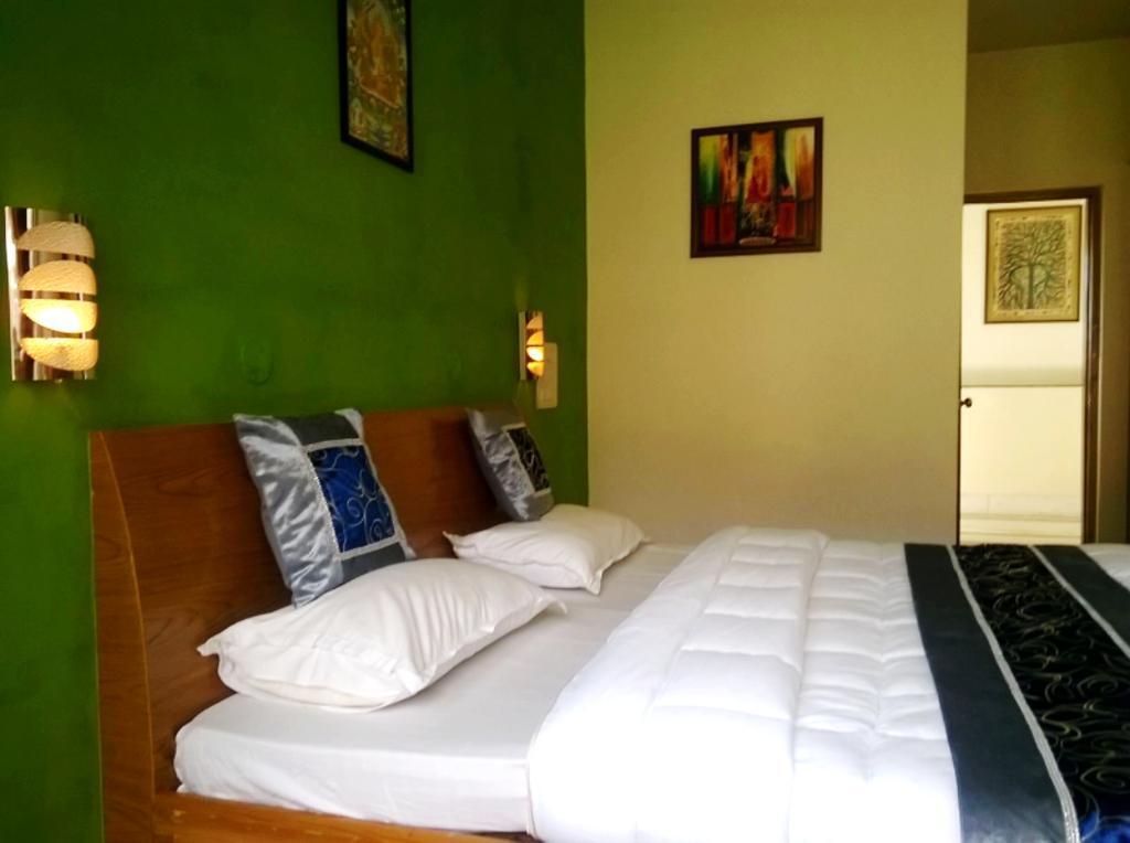 Tatva Bir Tents And Hotel Kangar Bagian luar foto