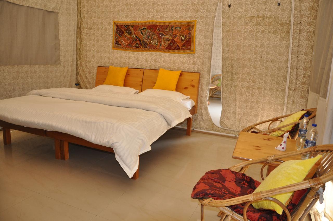Tatva Bir Tents And Hotel Kangar Bagian luar foto
