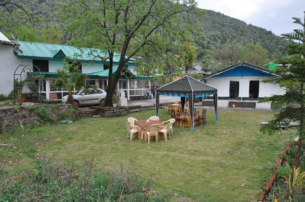 Tatva Bir Tents And Hotel Kangar Bagian luar foto
